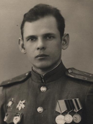 Петров Василий Иванович