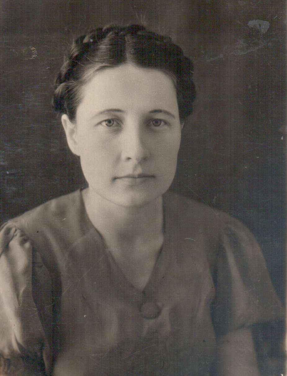 Дмитриева Клавдия Дмитриевна