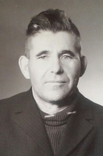 Плотников Петр Яковлевич