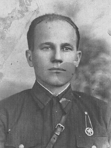 Бутаков Максим Ефимович