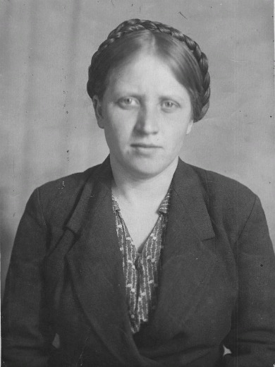 Ракова (Сафронова) Валентина Сергеевна