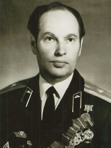 Хазин Эммануил Михайлович