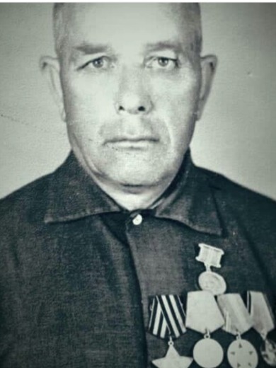 Магомедов Ислам Магомедович