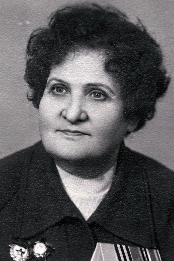 Кукленкова (Лозовик) Софья Ефремовна