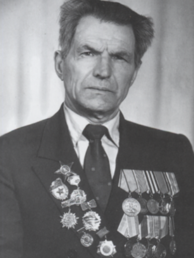 Леонидов Михаил Егорович