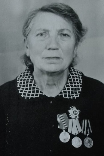 Русаченко (Чистякова) Зинаида Матвеевна