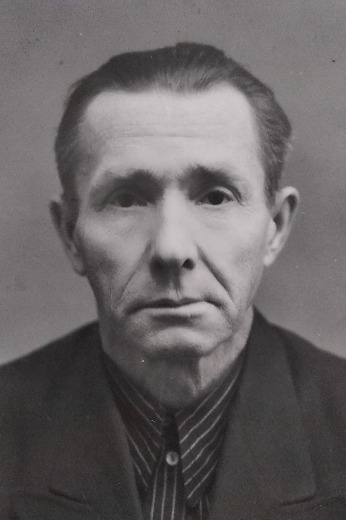 Артамонов Иван Алексеевич