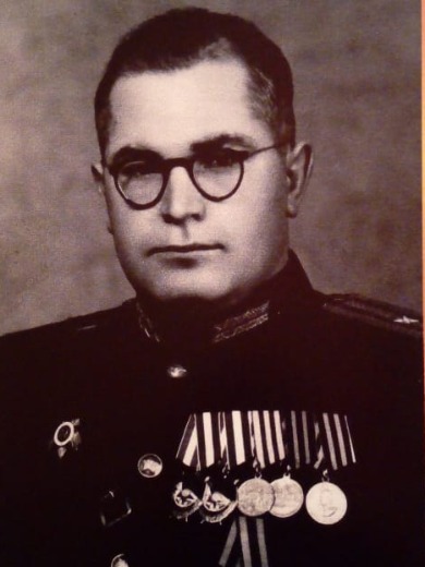 Перевозник Давыд Давыдович