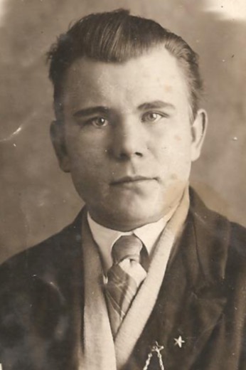 Сараев Евгений Максимович