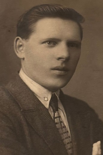 Новиков Борис Евгеньевич