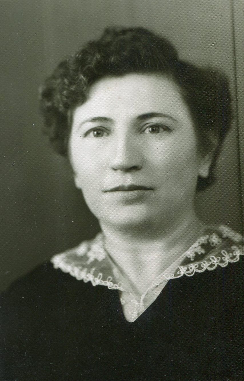 Тарапатина Полина Ивановна