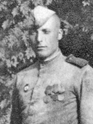 Леонов Никита Иванович