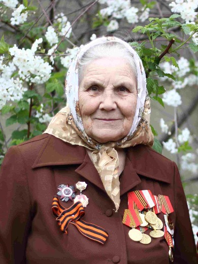 Вуколова (Малютина) Александра Емельяновна