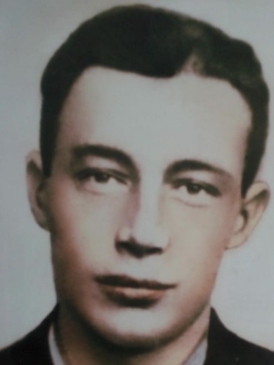 Акаев Александр Петрович