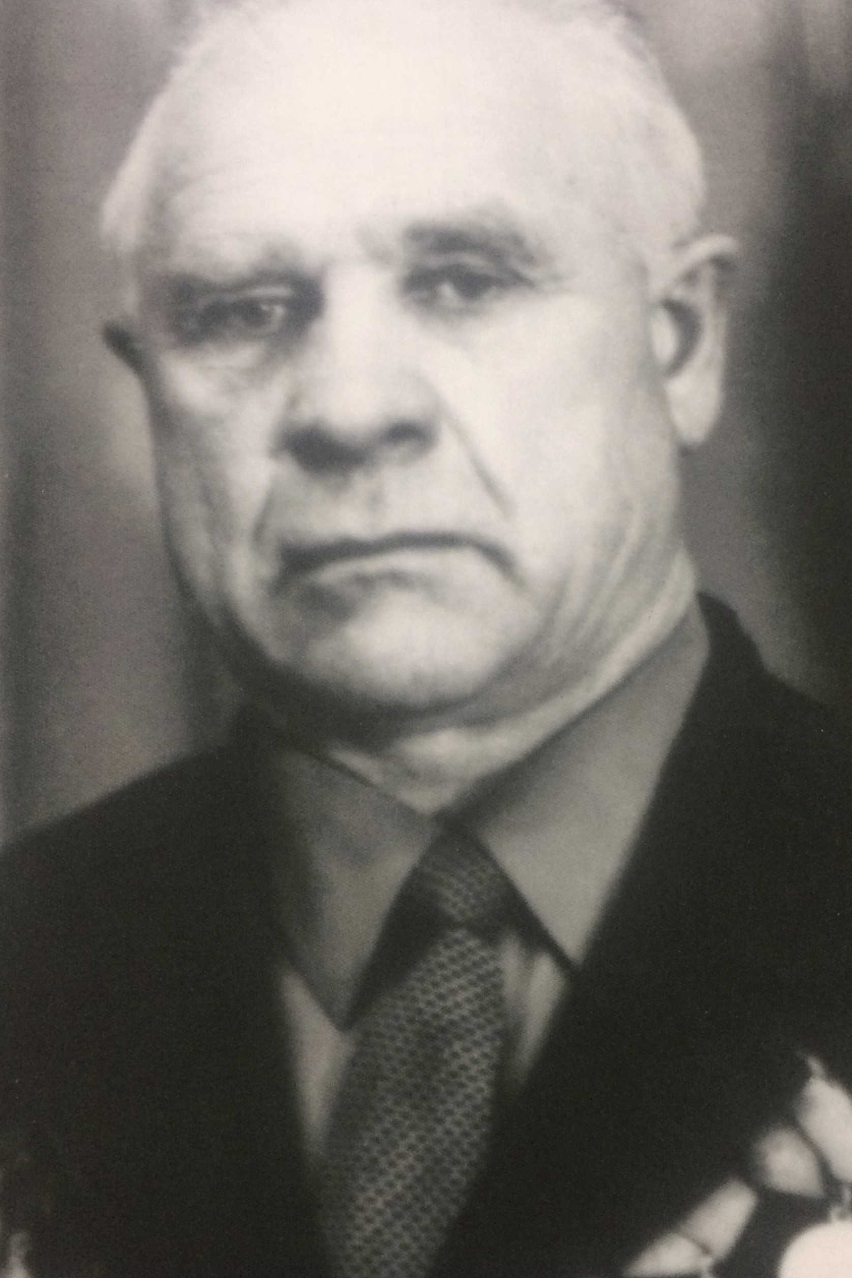 Кузнецов Адам Макарович