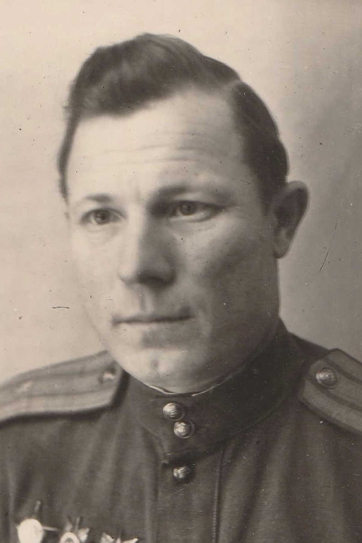 Лаптев Александр Захарович