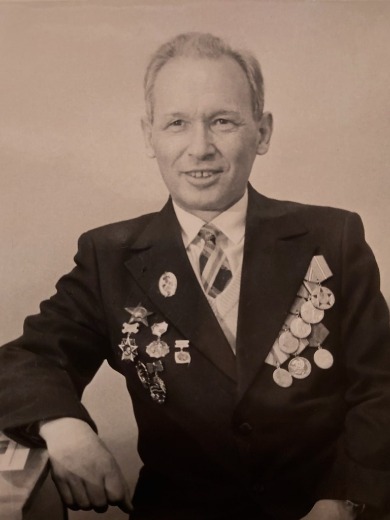 Шницер Владимир Максимович