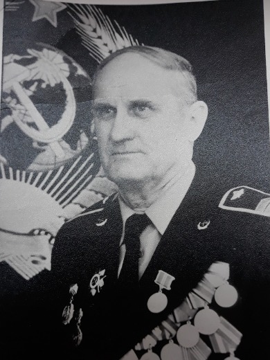 Назаренко Иван Степанович