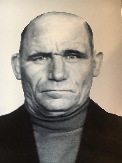 Гульмияров Абдулхак Хусяинович