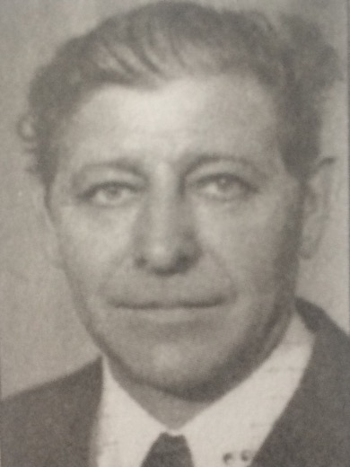 Аксенов Виктор Максимович