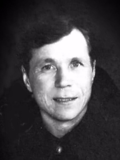 Лежнин Петр Сидорович