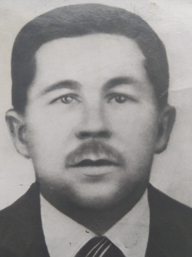 Лошенко Тарас Григорьевич