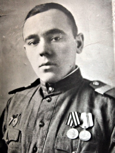 Лутошкин Виктор Степанович