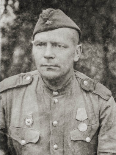 Фролов Иван Никитович