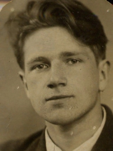 Уваров Аркадий Сергеевич