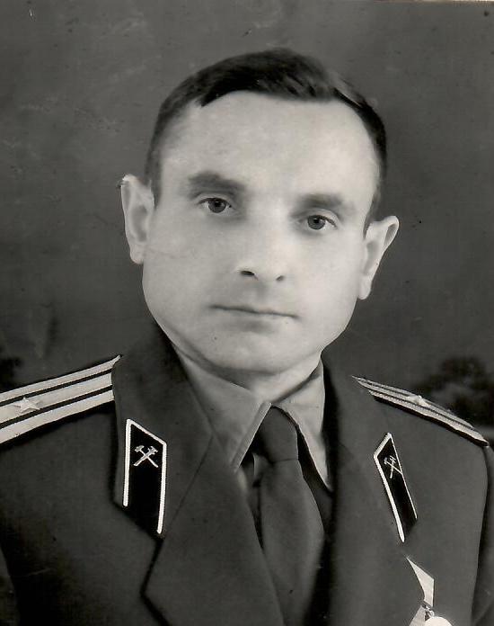 Шустров Александр Андреевич