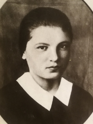 Полякова Анна Васильевна