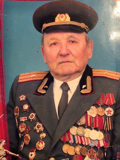 Сурков Андрей Андреевич
