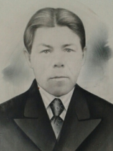 Комаров Василий Дмитриевич