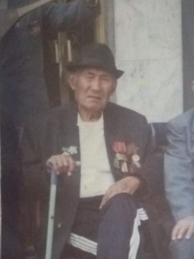 Баратов Розахун Баратович