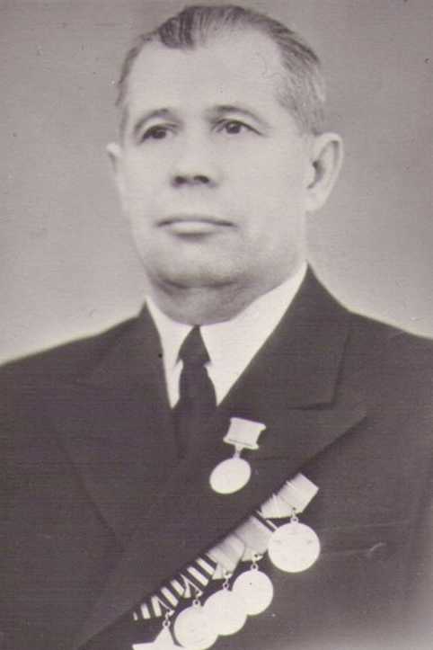 Абрамов Александр Петрович