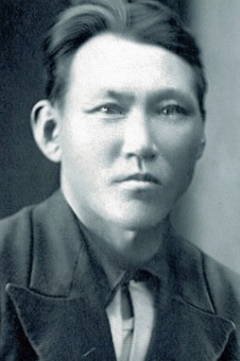 Хасыков Менкя|Менка Шургучиевич|Шургучуевич