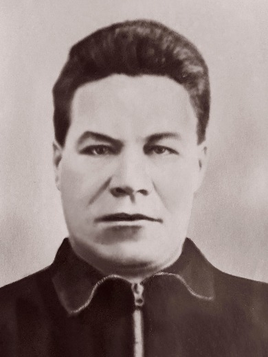 Девятериков Максим Акимович