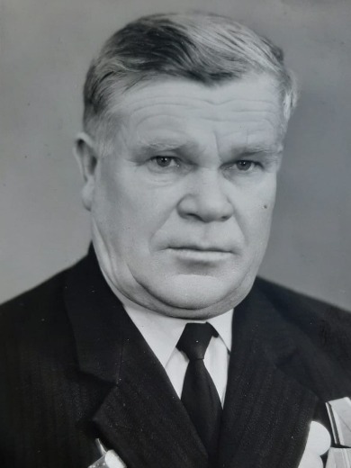 Леонов Михаил Иванович