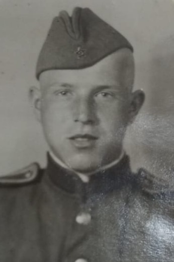 Захаров Анатолий Матвеевич