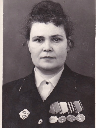 Горланова (Голубкина) Антонина Ивановна