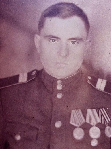 Ахматов Владимир Николаевич