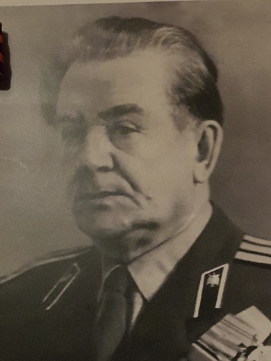 Ежиков Василий Никитович