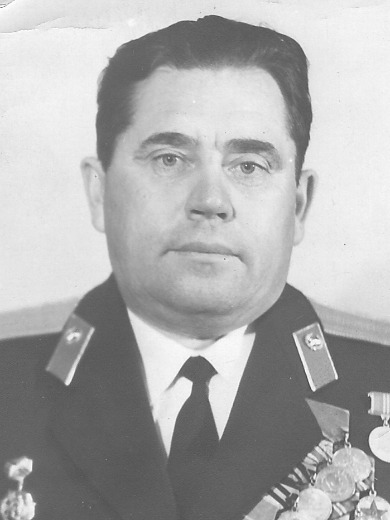 Махинов Алексей Семенович