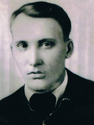 Гребенюк Иван Яковлевич
