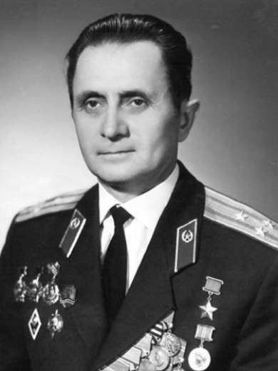 Гора Петр Ефстафьевич