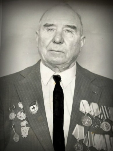 Олейник Дмитрий Алексеевич