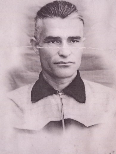 Хазешук Мос Ереджибович