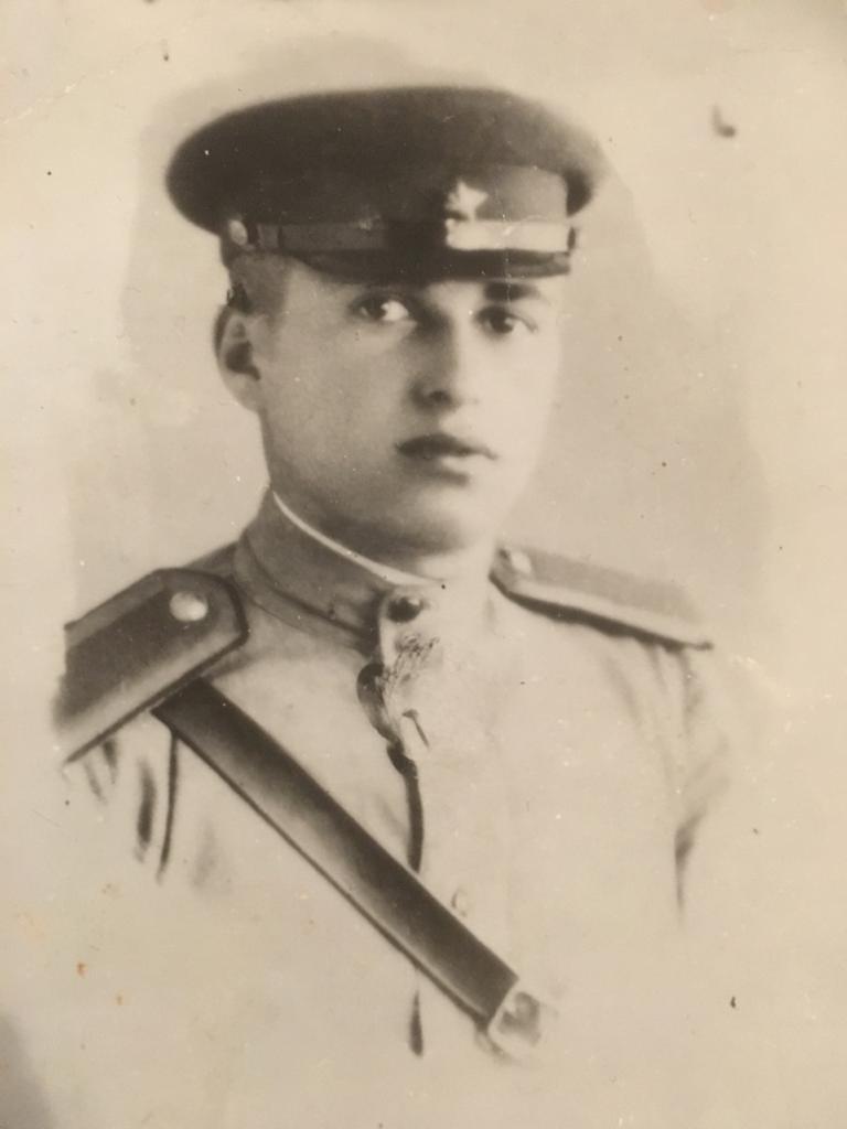 Санамов Эдуард Ашотович