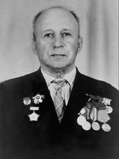 Асанов Мустафа