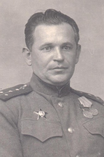 Попов Аркадий Евгеньевич